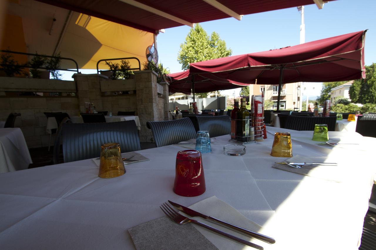 Albergo Tavernetta Castelnuovo del Garda Zewnętrze zdjęcie